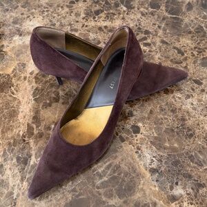 Nine West Vintage Brown Suede Pointy Toe Heels, Size 8M